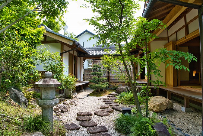 造園工事で日本庭園を手に入れませんか？その特徴や魅力をご紹介